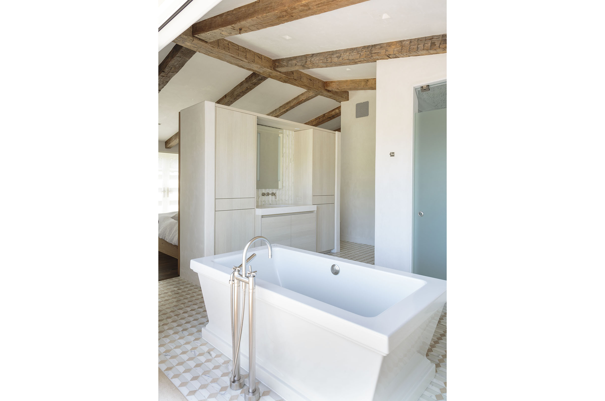 van vliet master bath