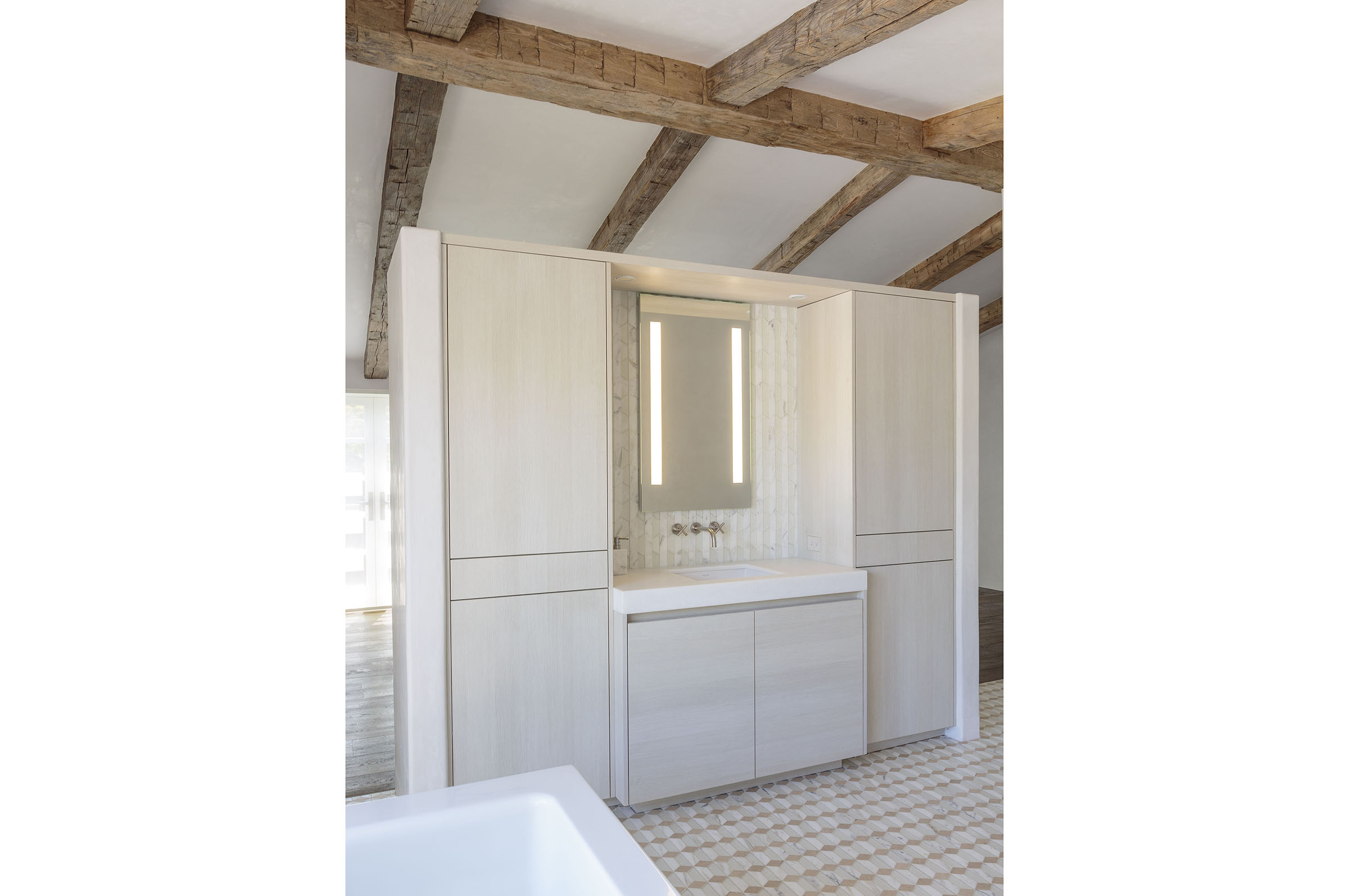 van vliet master bath