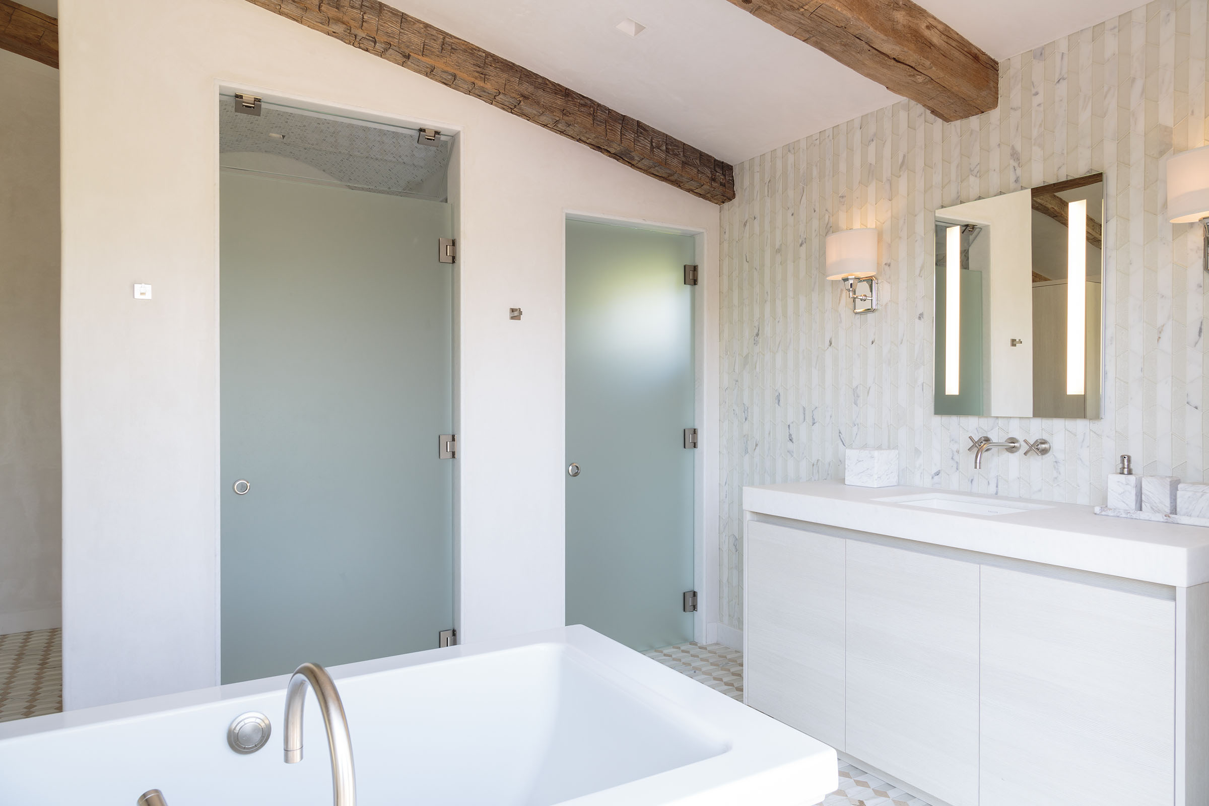 van vliet master bath