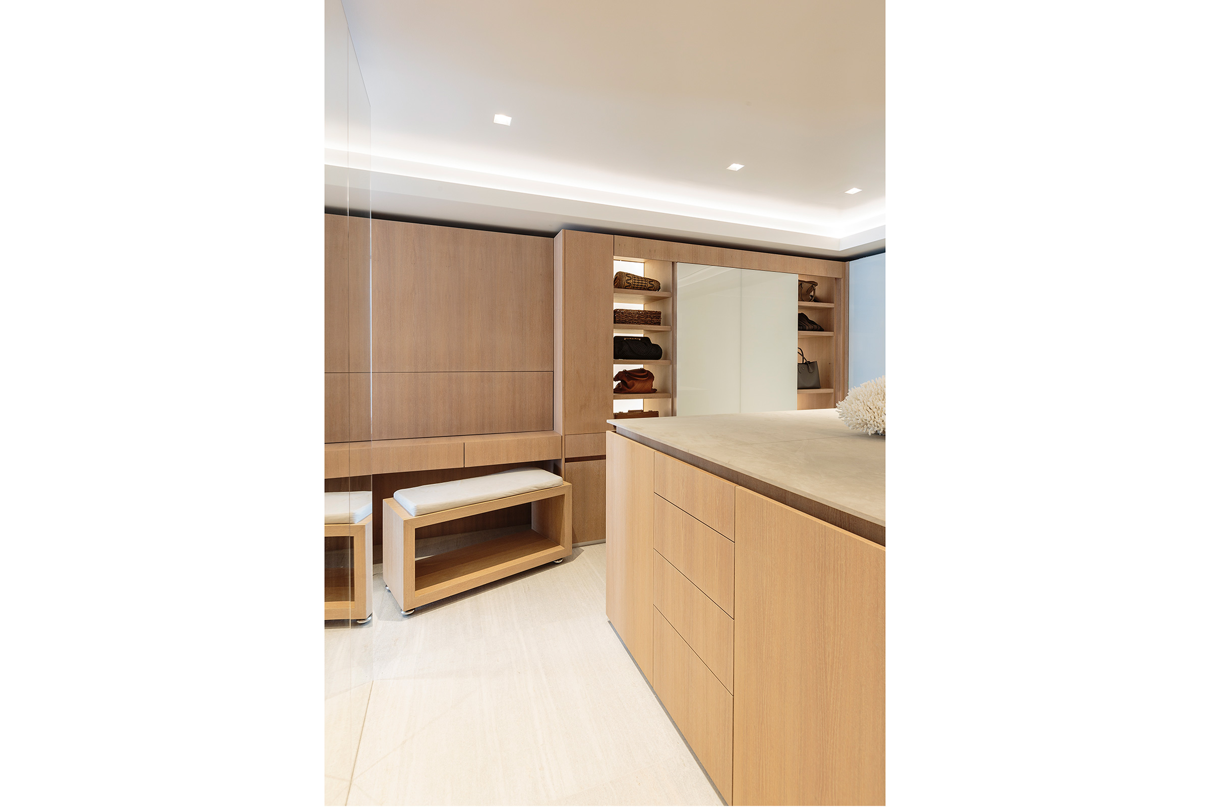 van vliet master bath