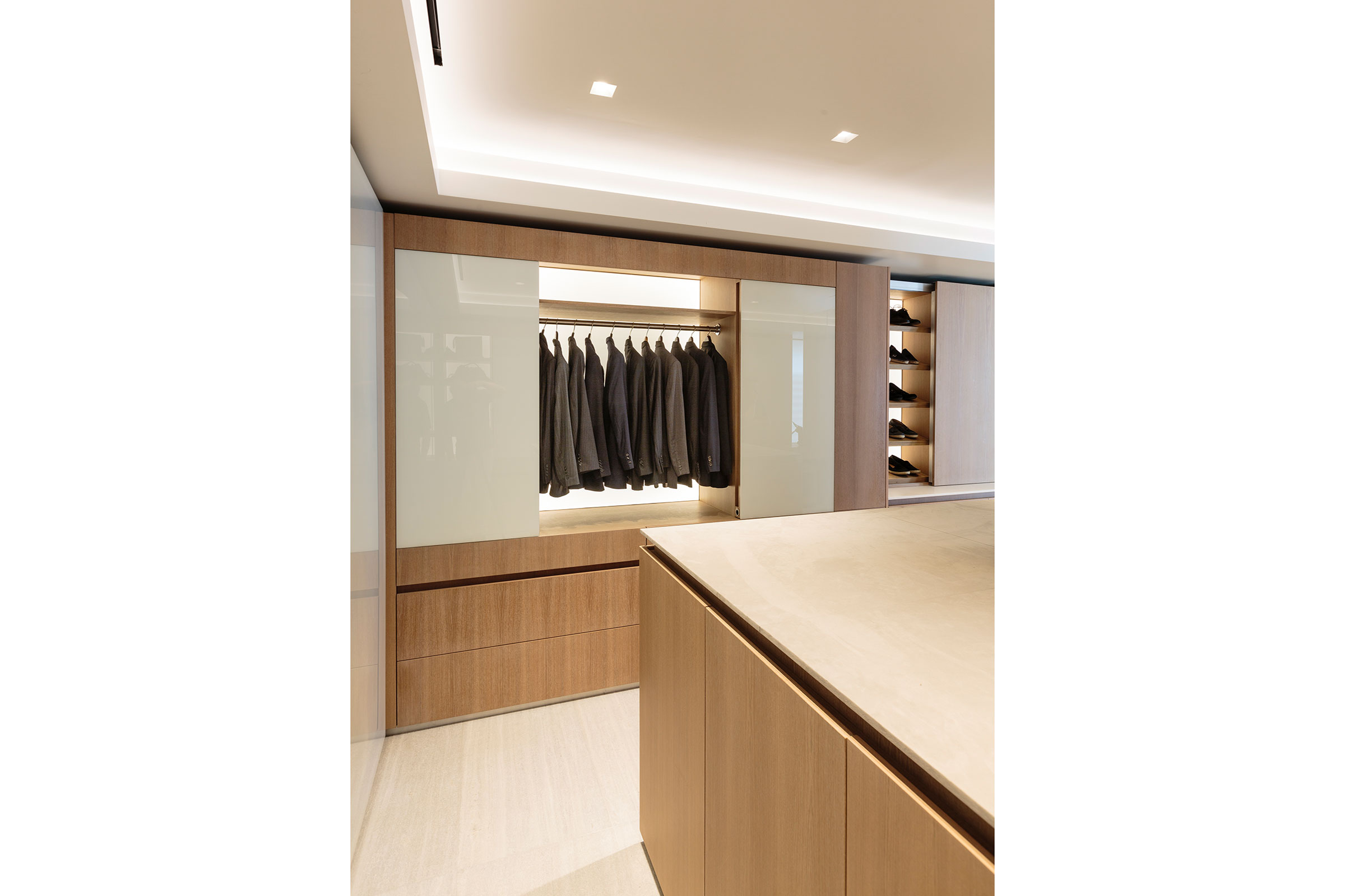 van vliet master bath