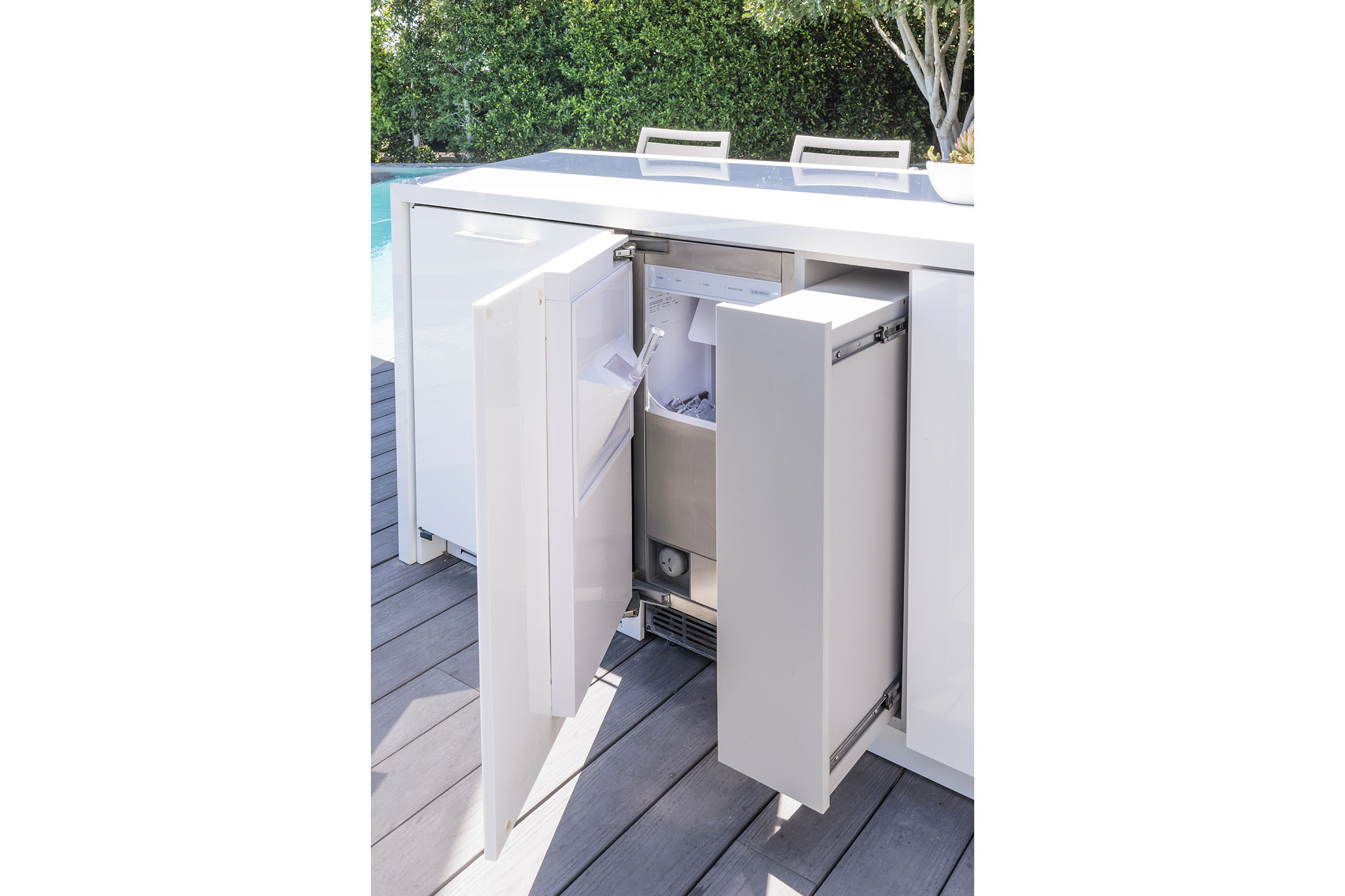 42 Malibu_Beach_III_bbq